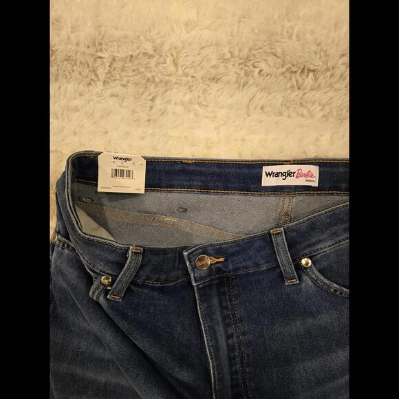 NWT Wrangler x Barbie Boot Cut Jeans - Picture 3 of 6